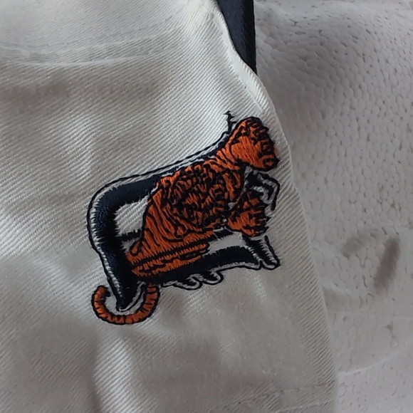 MLB| NWT Vintage MLB Detroit Tigers White Sports Cap Snap Back Blue Brim - Picture 4 of 13
